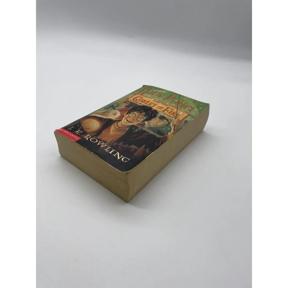 Harry Potter and the Goblet of Fire‎ | Scholastic Paperback Book